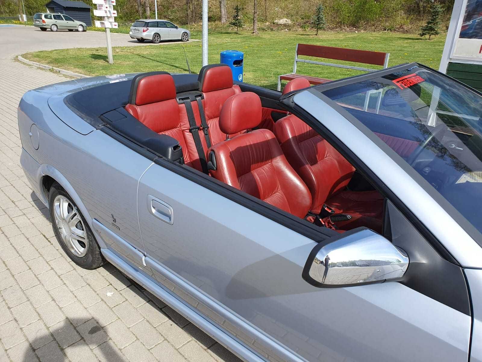 OPEL ASTRA Cabrio Bertone 2.2 e Czerwone skóry. Niebieski dach