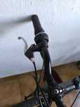 Bicicleta   a andar perfeitamente