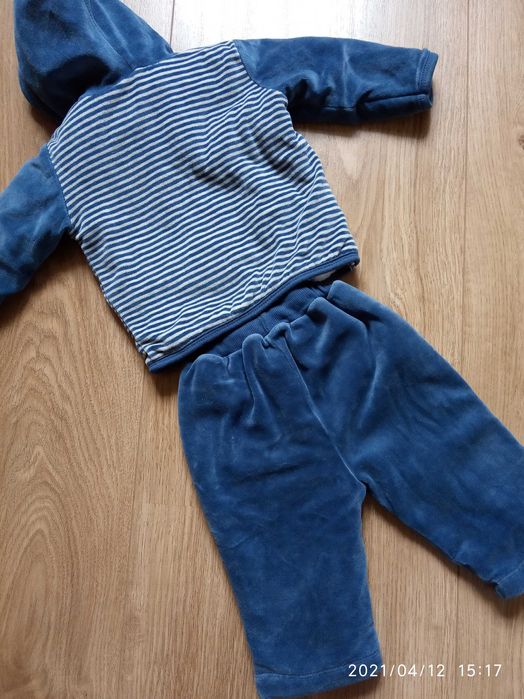 Костюм на мальчика 8 мес.Штаны и кофта
