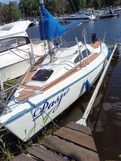 Jacht Viko 20, 2004+ przyczepa. Już na wodzie.