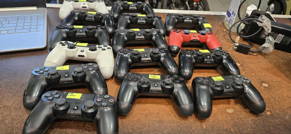 Pady do konsoli Ps4 15szt