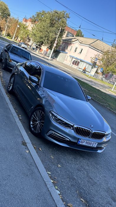 BMW G 30 ( комплектация)