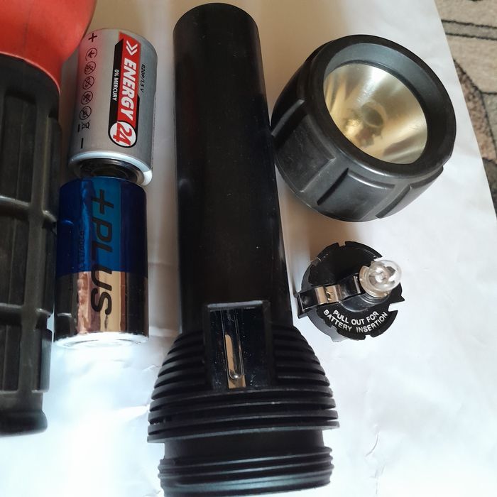 Фонарь. Фонарик. Прорезиненный. Рабочие Состояние.