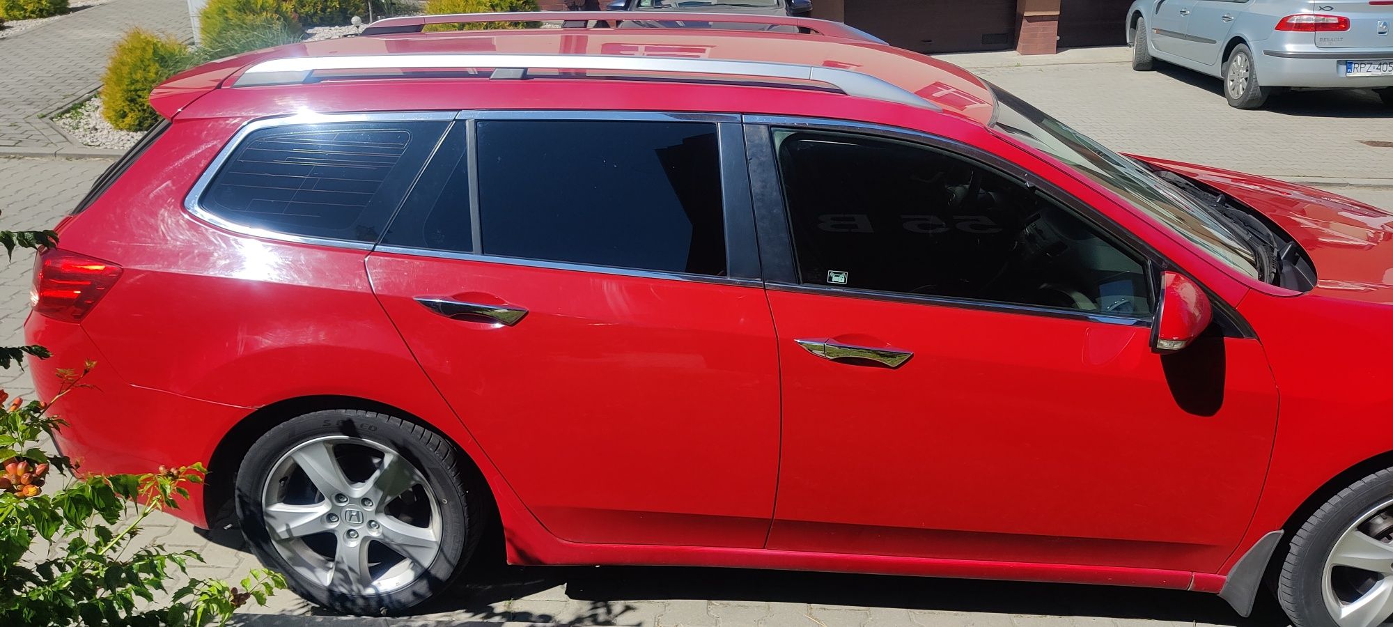 Honda Accord VIII kombi 2.0 Benz + LPG 2 komplety kół