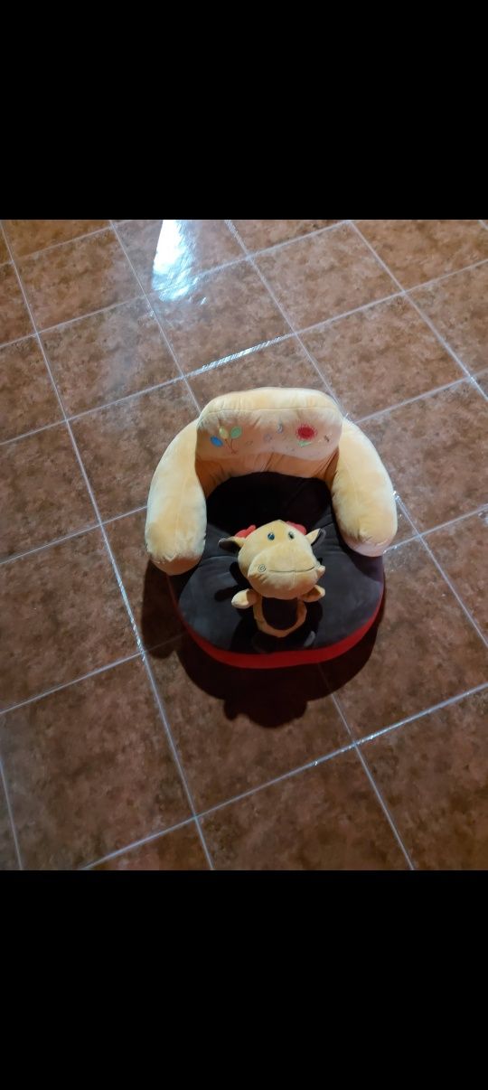Sofa bebe nunca usado