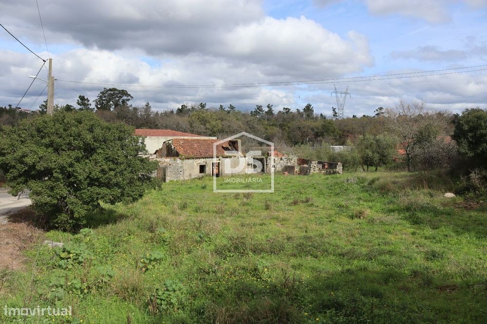 Moradia Devoluta T3 Venda em Aljubarrota,Alcobaça