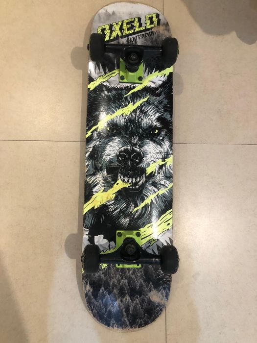 Skate em muito bom estado.
