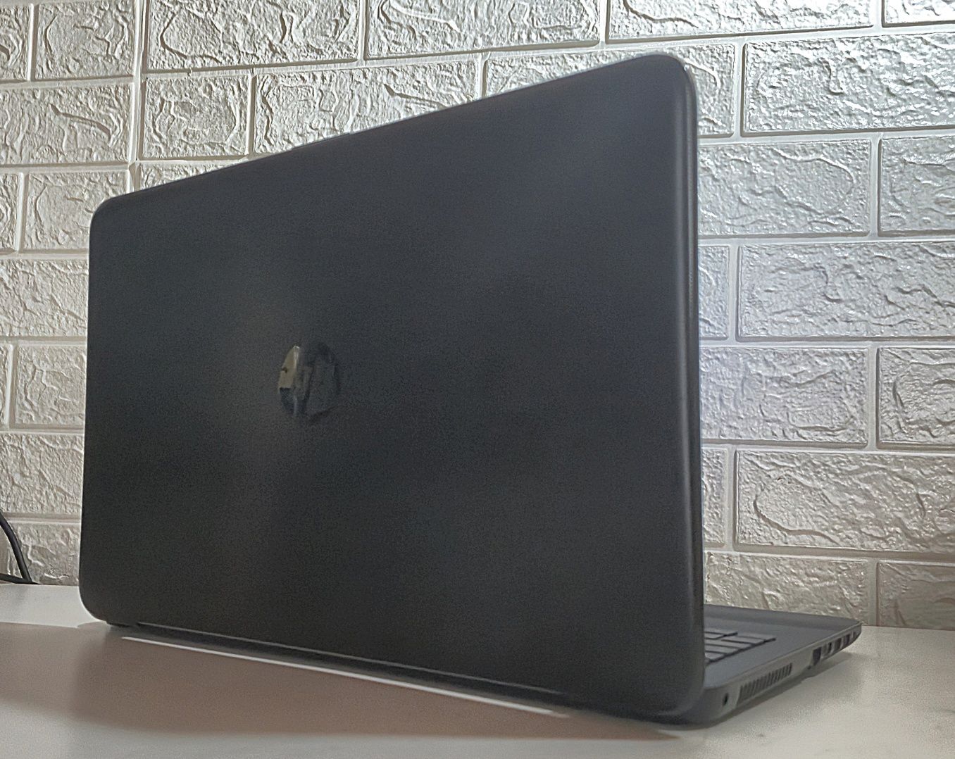 HP 15 intel i7/ SSD/ 8GB RAM bom estado