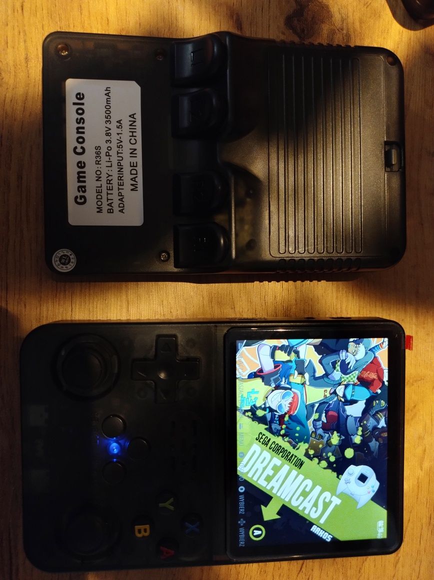 Konsolka Data Frog r36s przenosna jak Anbernic retrostation Amiga Comm