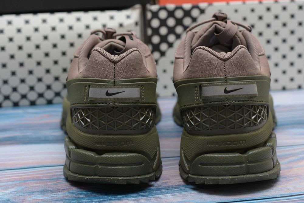 Оригінал! Топові чоловічі кросівки Nike Zoom Vomero 5 Roam Winterized