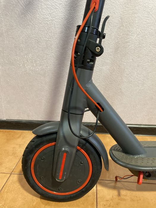 Продам электросамокат