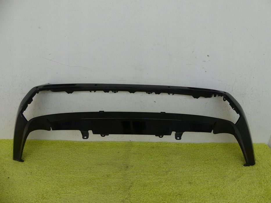 zderzak tył toyota rav4 5 v 19- chrom