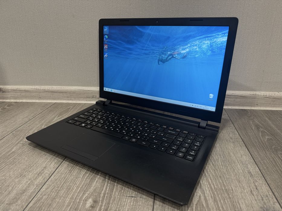Ноутбук Lenovo. 8Gb, нова SSD128Gb, налаштований, батарея тримає.