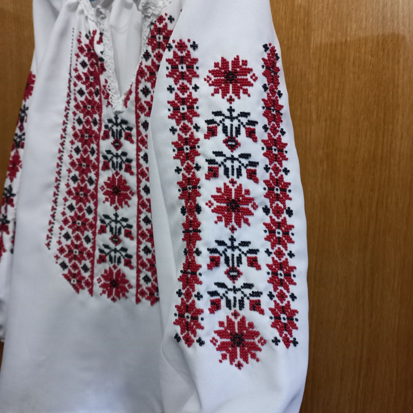 Вишиванка з бісеру