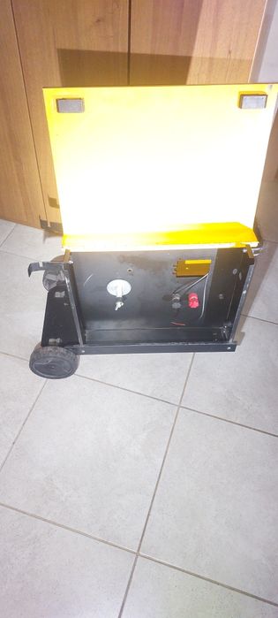 Корпус  аккумулятор ячейка lifepo4 lg chem  eve 280 310