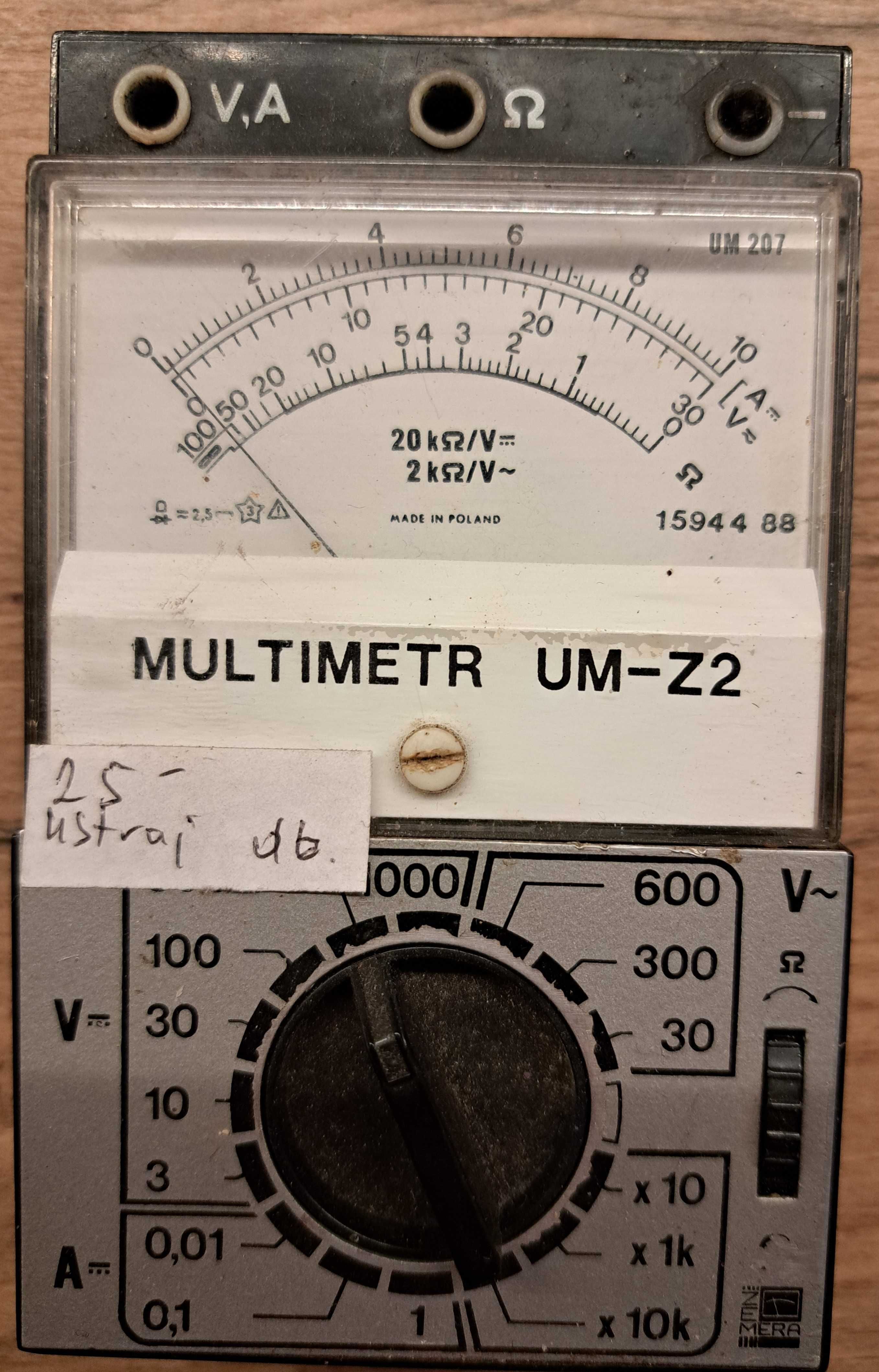 Miernik uniwersalny Multimetr UM-Z2 , UM 207 uszkodzony