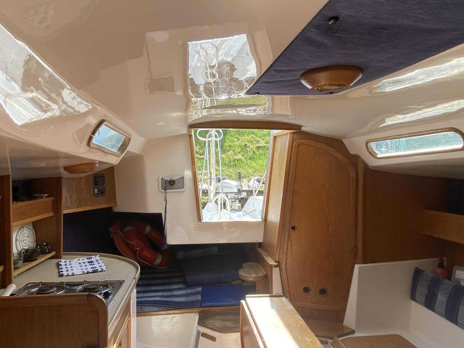 Jacht żaglowy TANGO 780 Sport