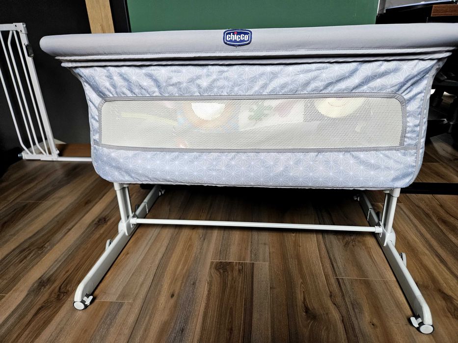 Dostawka chicco next2me