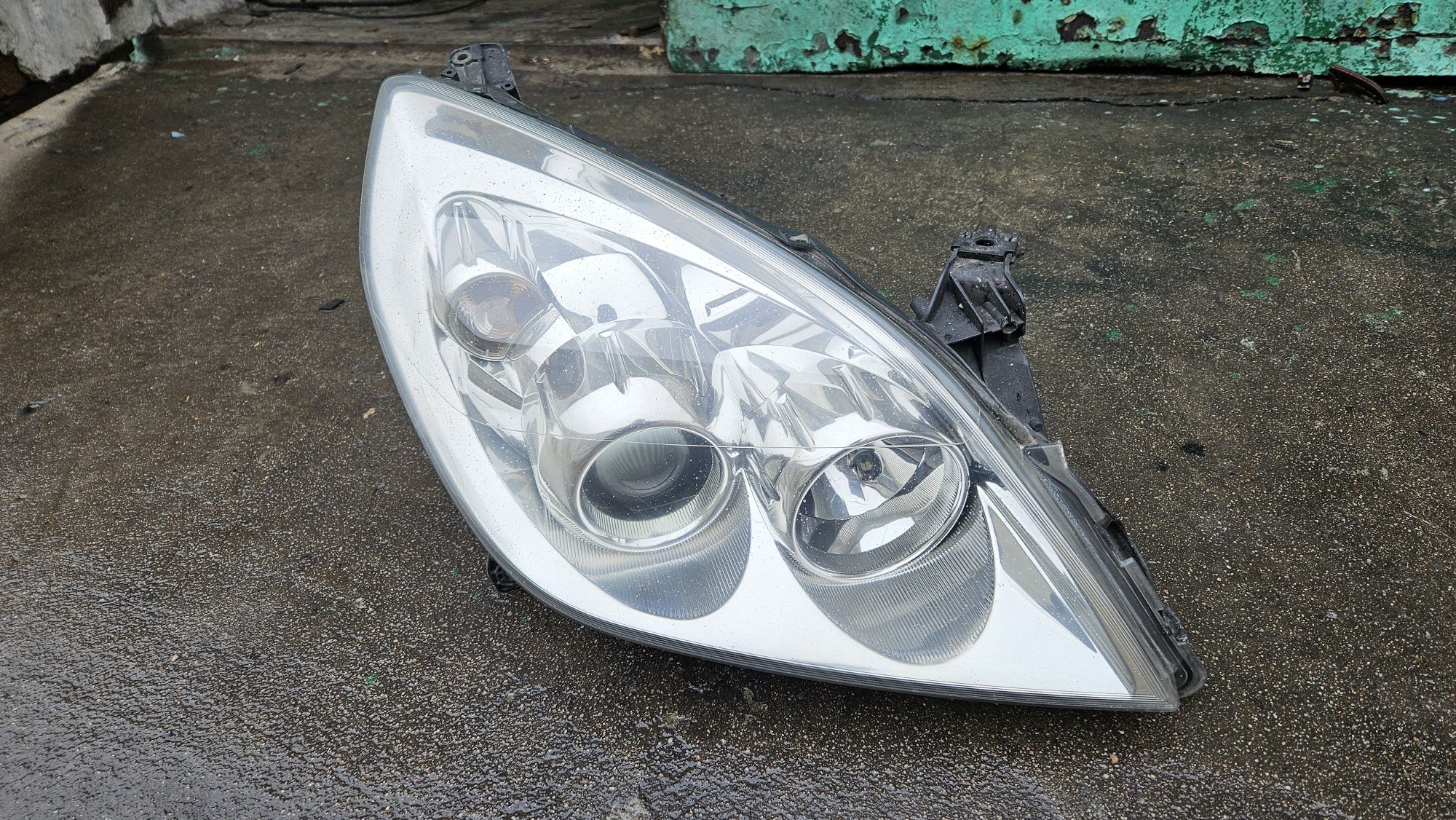 Lampa prawa h7 Valeo opel vectra c signum lift oryginał jak nowa