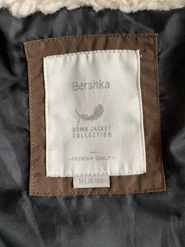 Зимний пуховик bershka