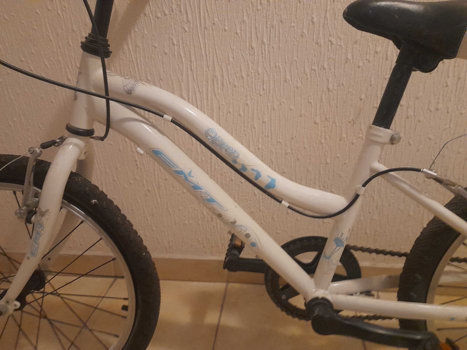 Bicicleta menina