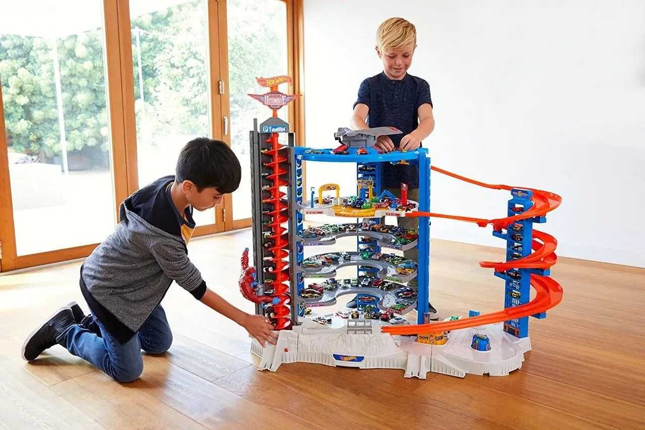 Супер Мега Гараж Hot Wheels Super Ultimate Garage FML03
