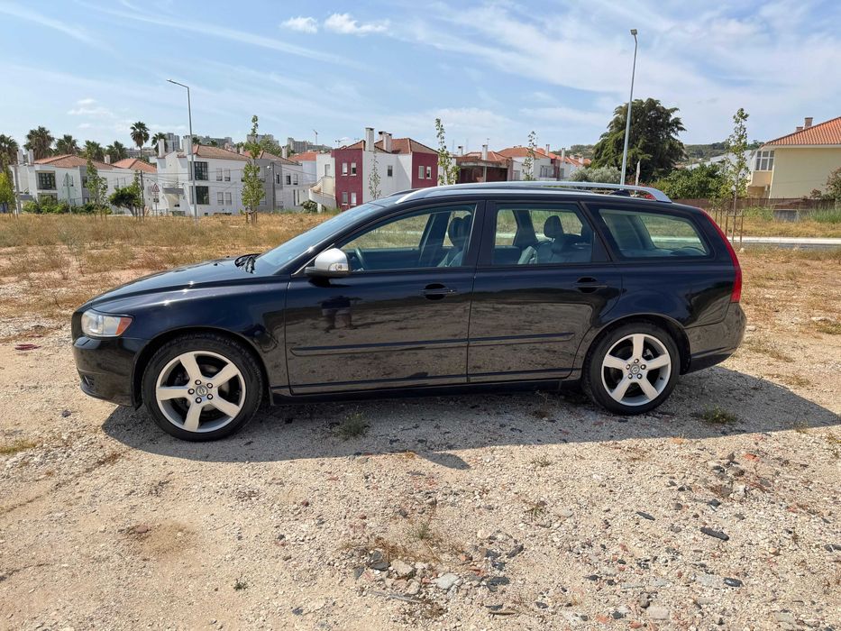Volvo V50 R-Design de 2012 diesel, carrinha c motor \(1.6\) D (115 CV)