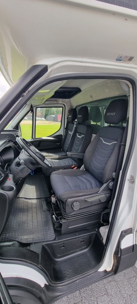 Iveco daily 35S18 12 palet