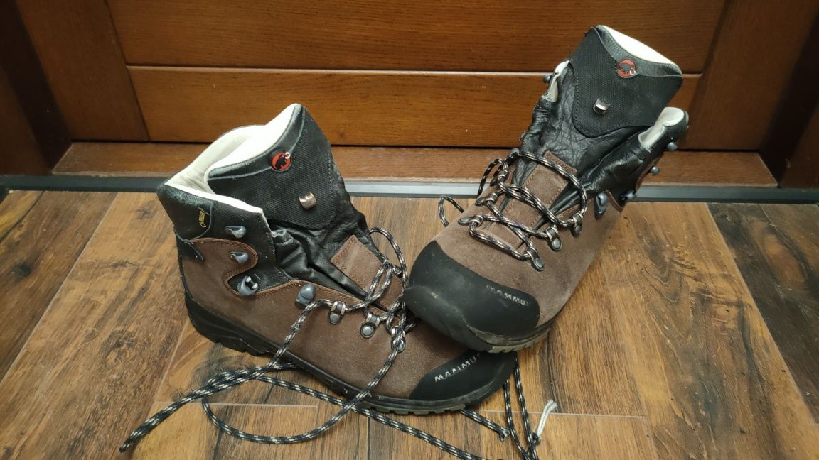 Buty Mammut trekking górskie