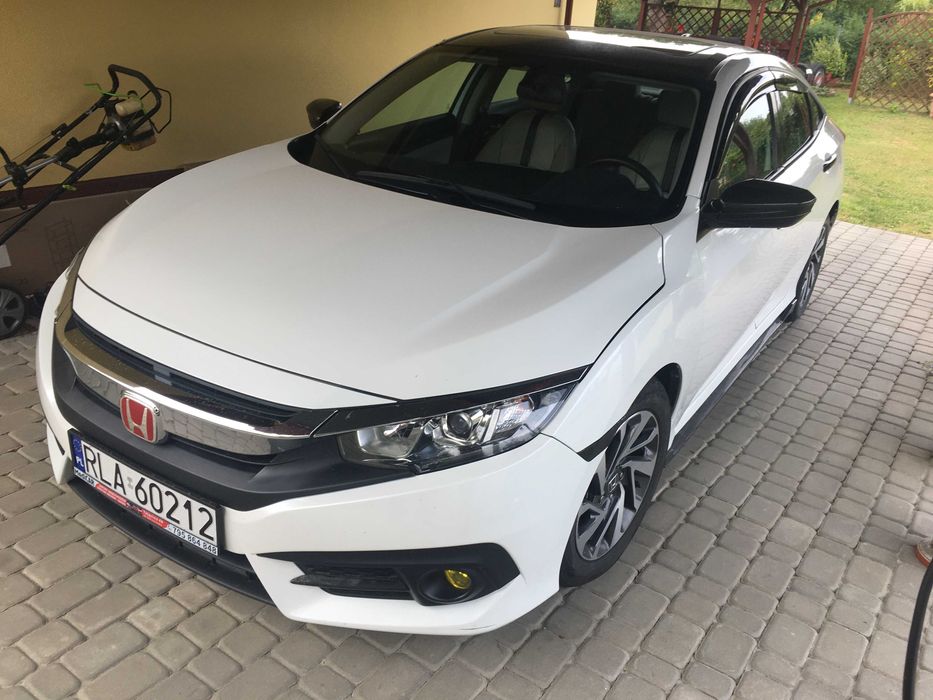Samochod osobowy Honda CIVIC 2,0 sedan 2017 automat