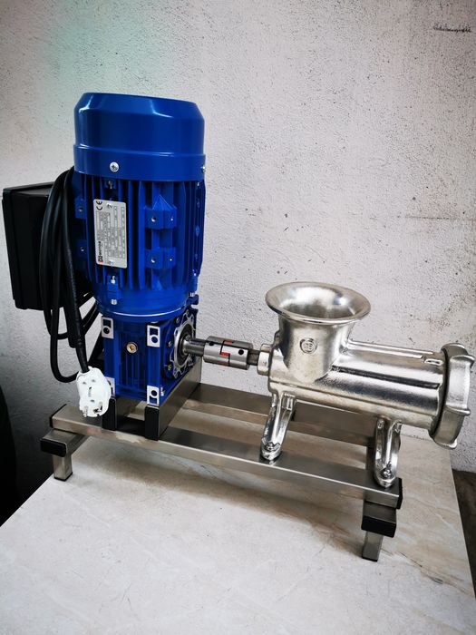 Polska maszynka do mielenia mięsa Alfa 32 22 nowa Kielce z silnikiem