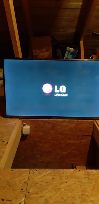 Telewizor LG 42 CALE