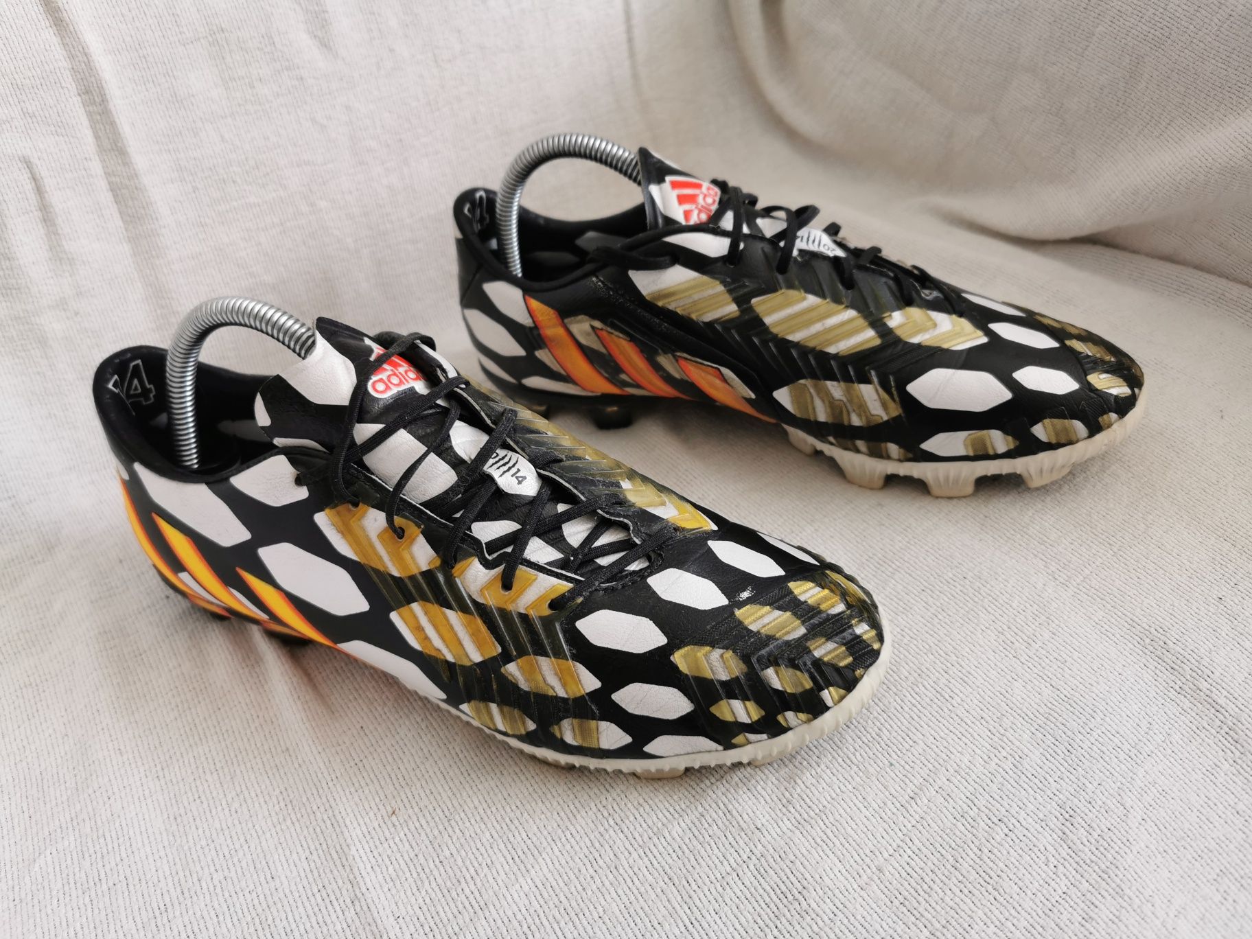 Adidas Predator Instinct LZ FG world Cup 2014 Limited edition r 40