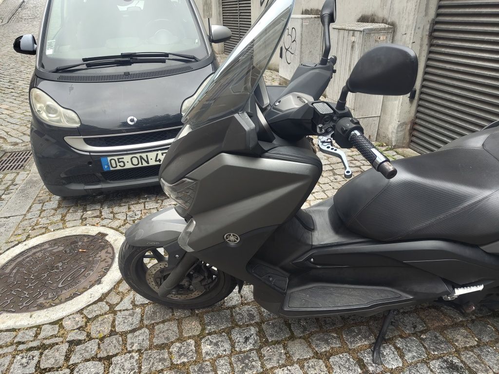 Yamaha X-Max 2016