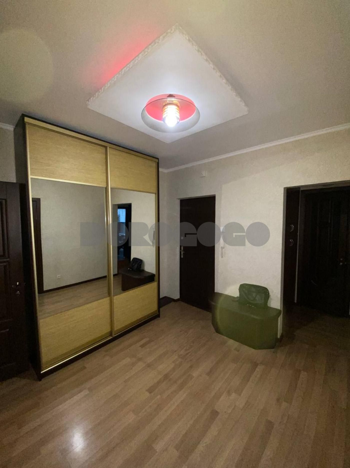 Продаж 3к квартири, вул. Пономарьова, Коцюбинське