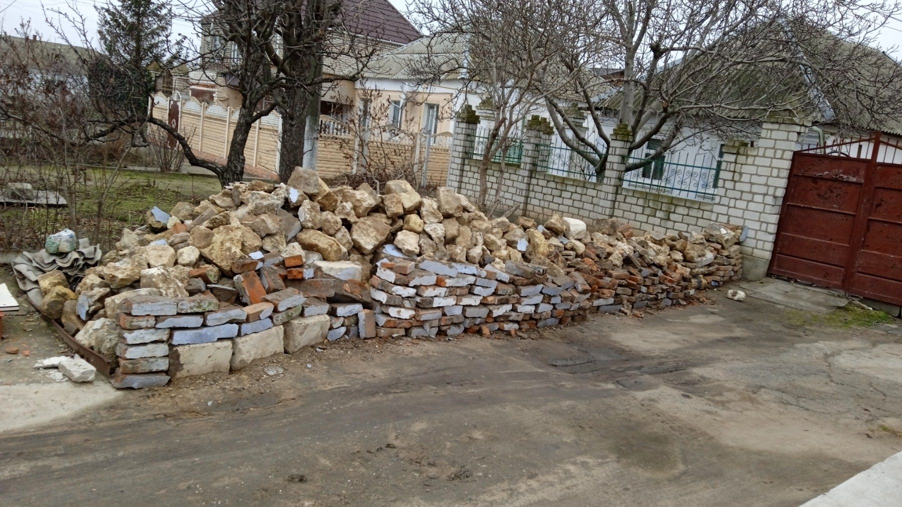 Продам камінь бут