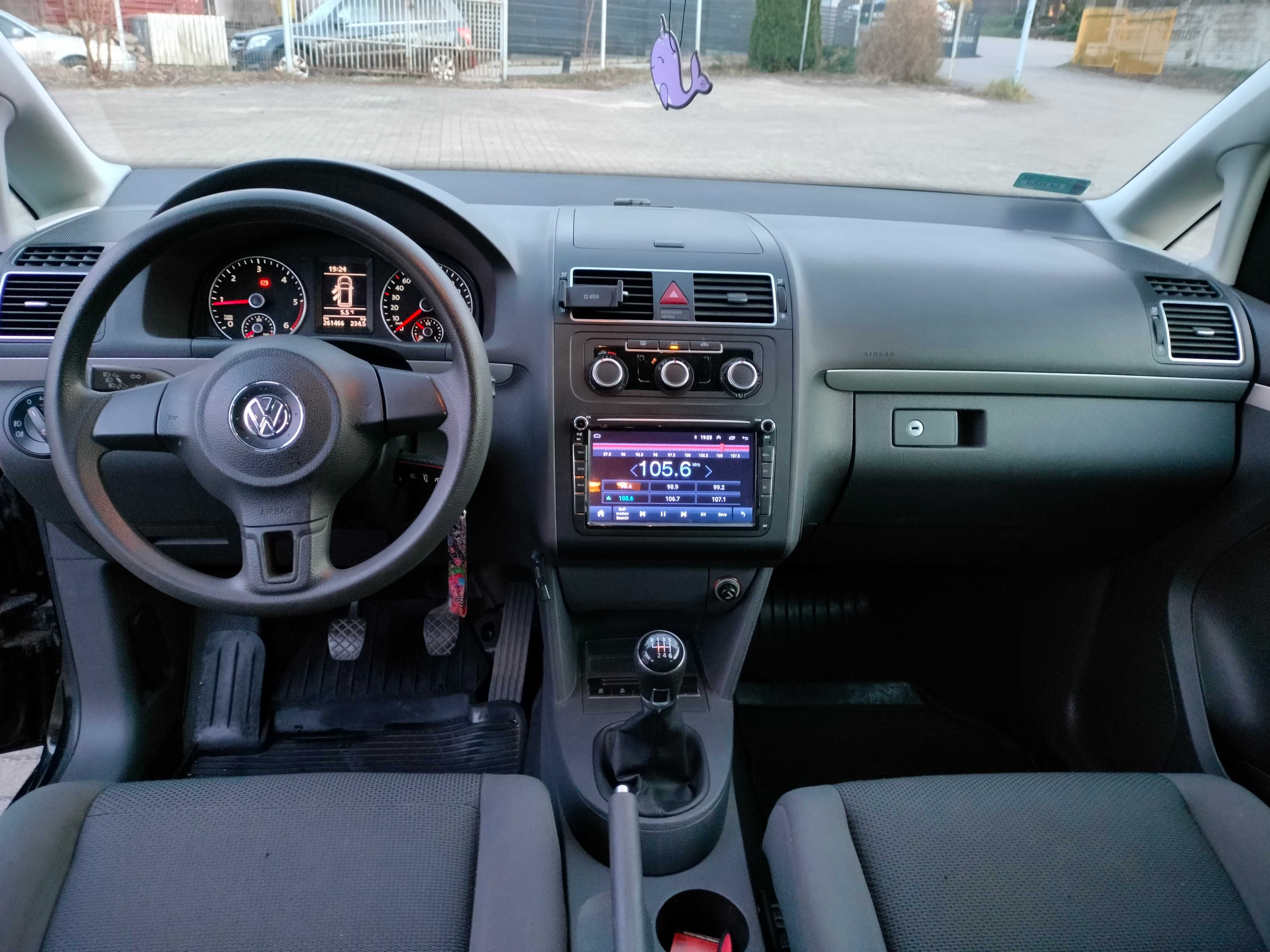 Volkswagen Touran 1.6 TDI 2014r