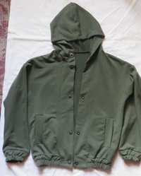 Куртка с капюшоном женская Размер 46 зеленая