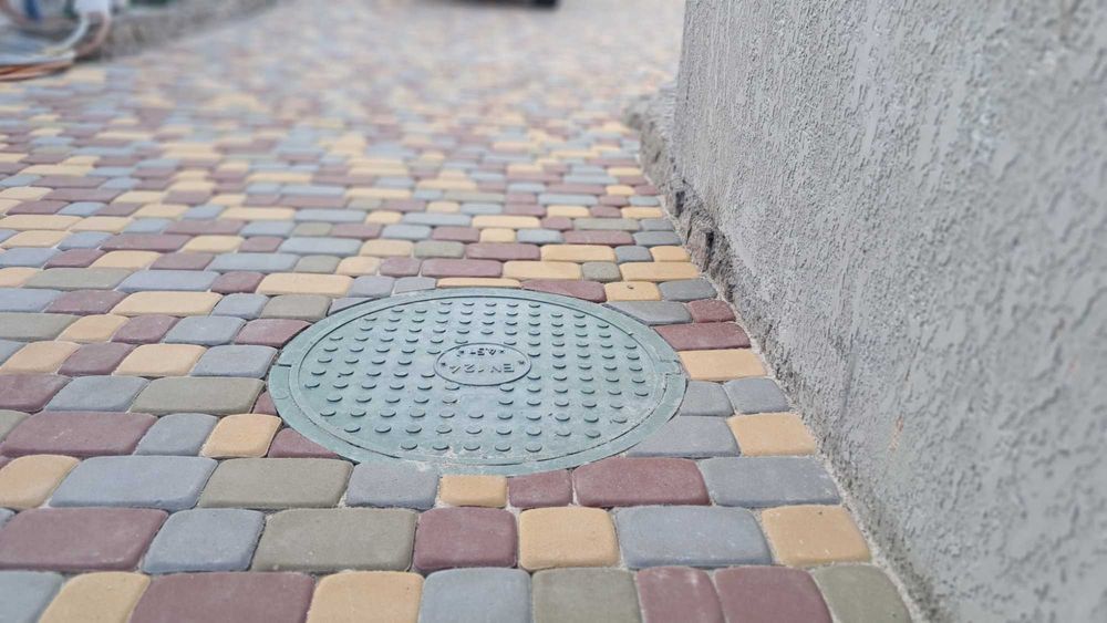 Укладка тротуарной плитки