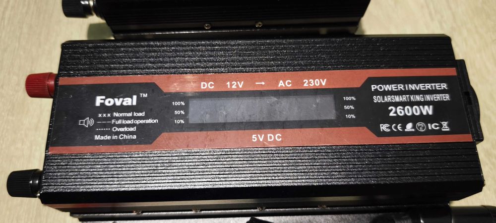 Інвертор Foval 12-220В 2600 Вт