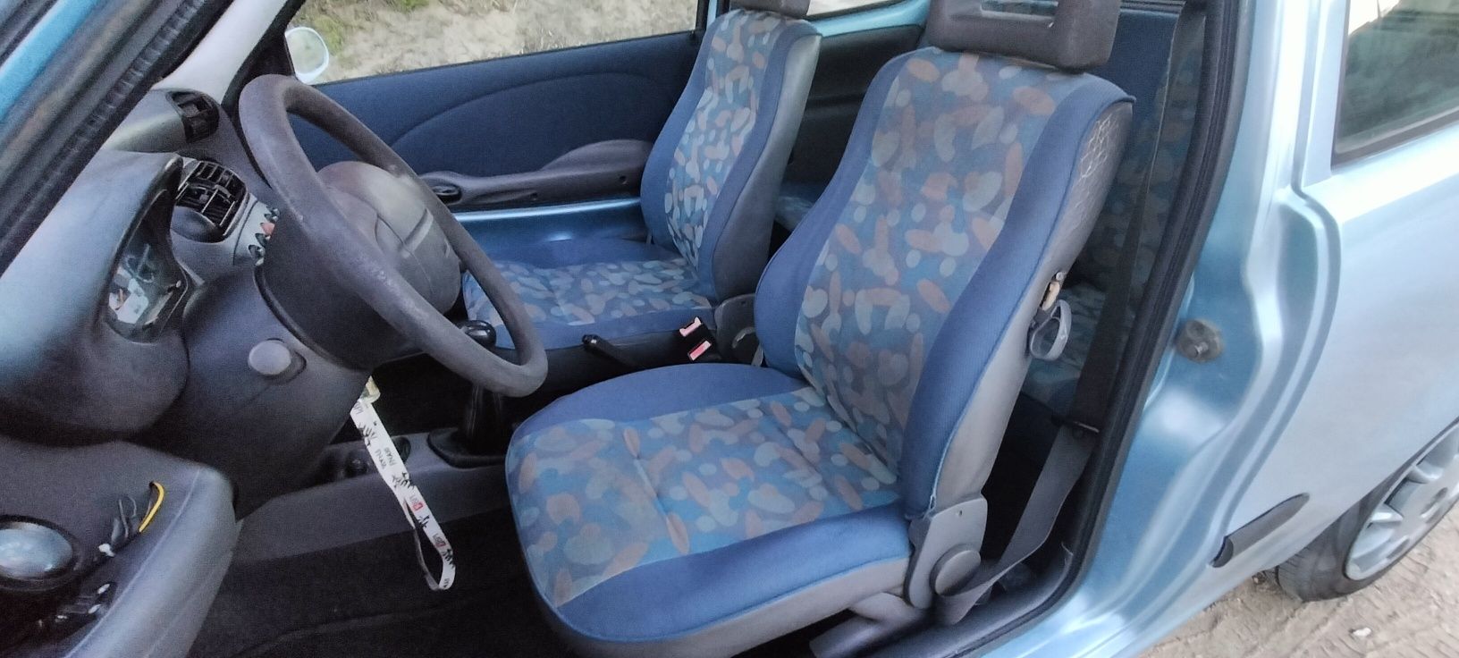 Fiat seicento          .