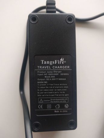 Зарядное устройство TangsFire TREVEL CHARGER