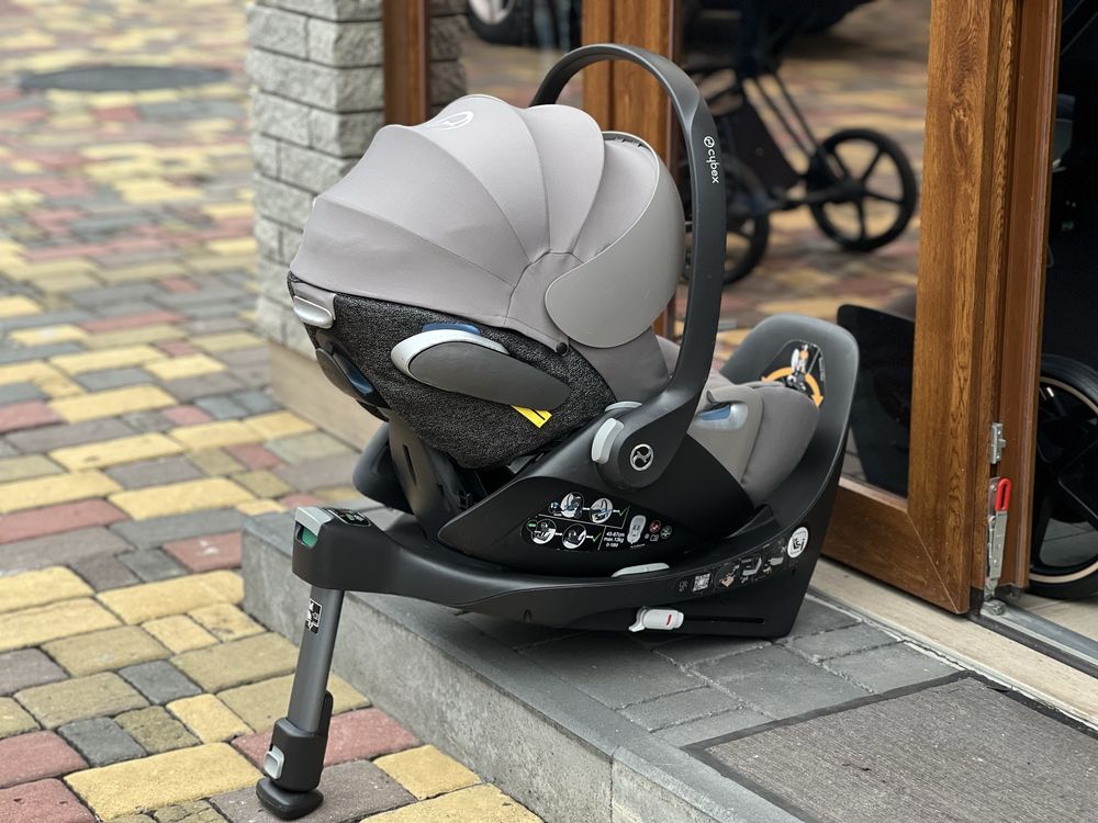 Автокрісло Cybex cloud Z i-Size / Base isofix Z