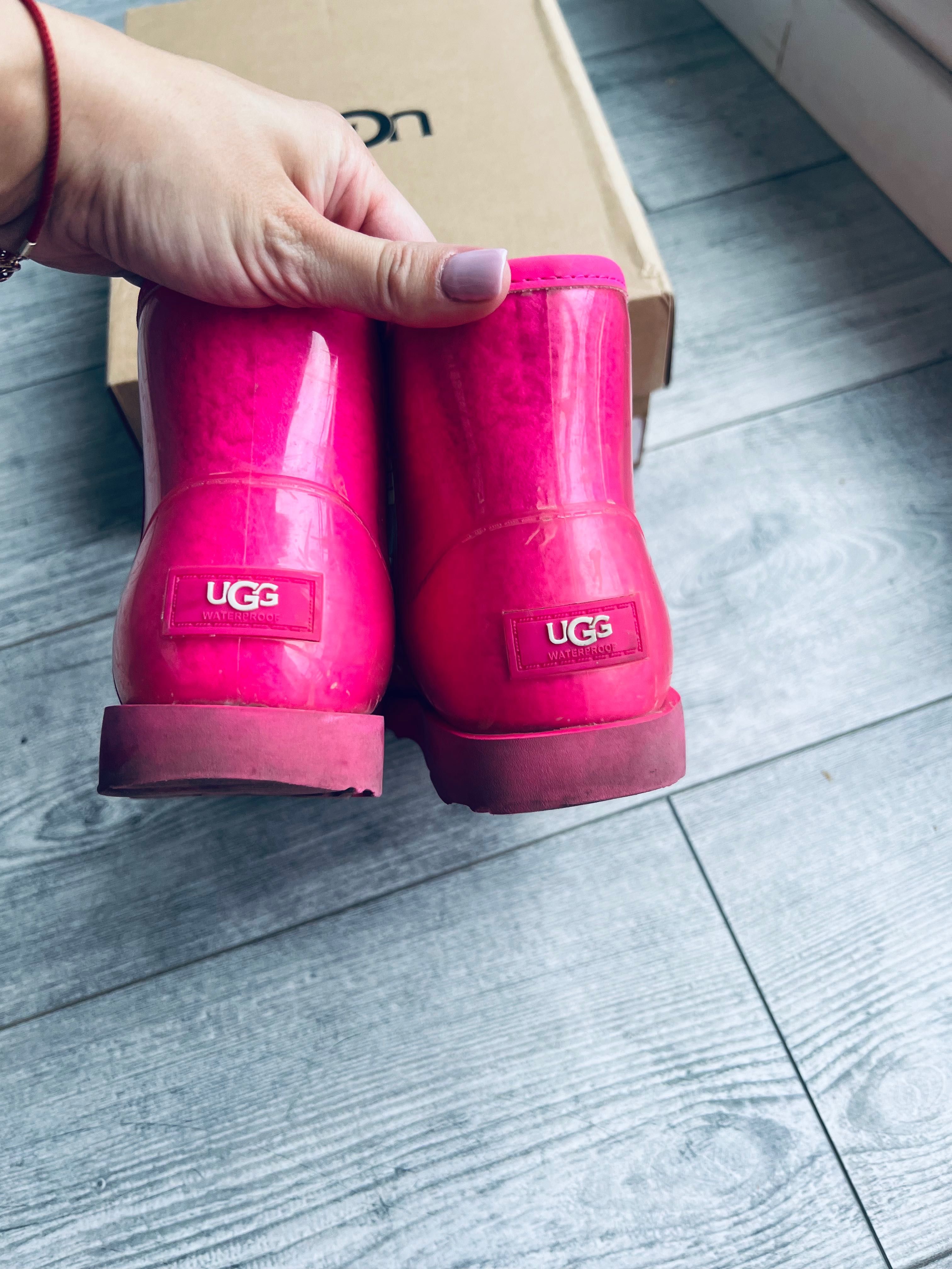 Ugg Clear Mini buty  dla dziewczynki r 35