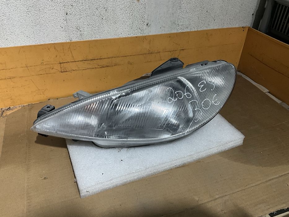 Optica peugeot 206 esquerda