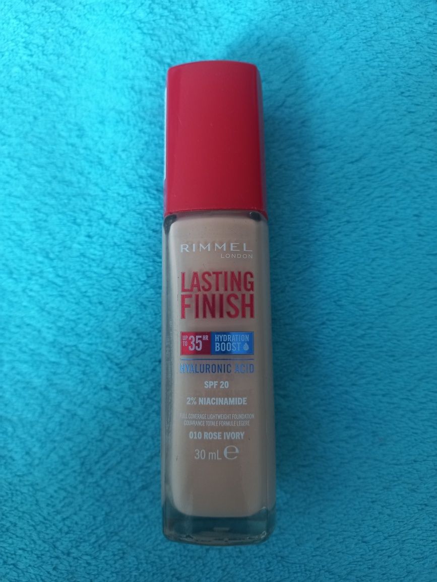 Sprzedam nowy podkład do twarzy Rimmel lasting finish