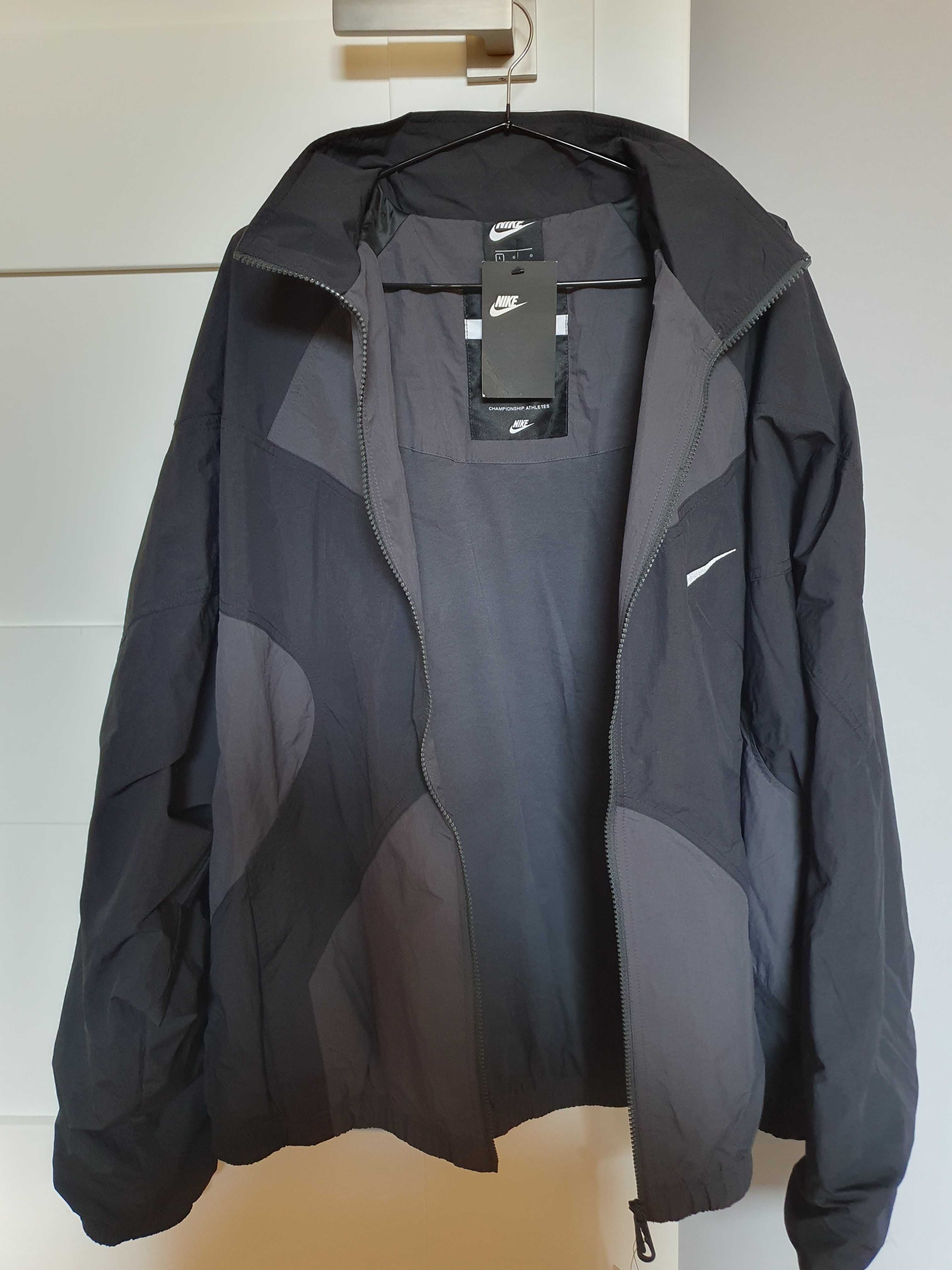 Kurtka Nike Zoom Turf Lined Crinckle Jacket rozm. L