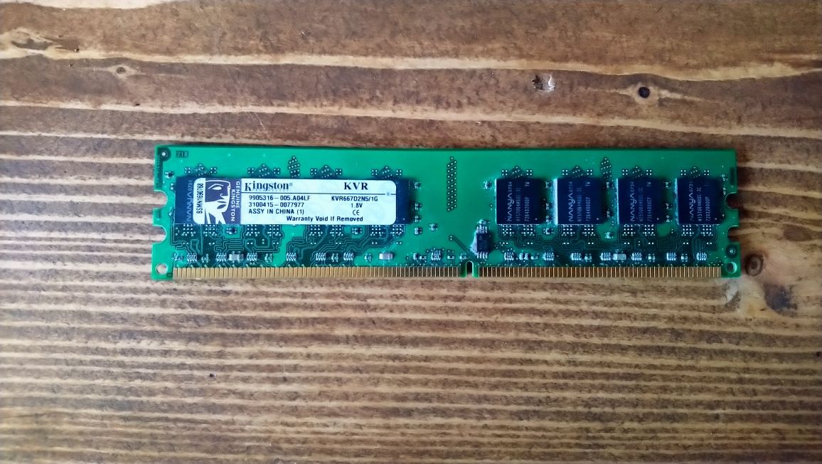 Kingstone ddr2 2x 1GB kvr667d2n5/1g kvr533d2n4/1g