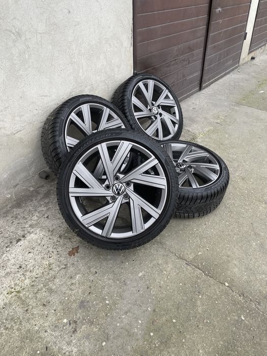 (127)Koła, Felgi 5x112 18” Golf 8, Caddy, Passat JAK NOWE Zima