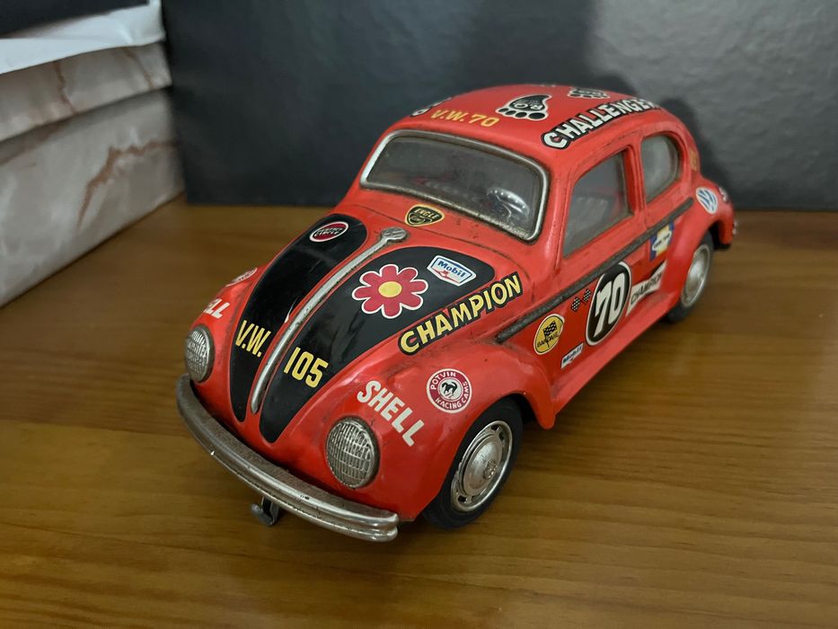 Volkswagen Carocha 1/18 em metal década de 1970